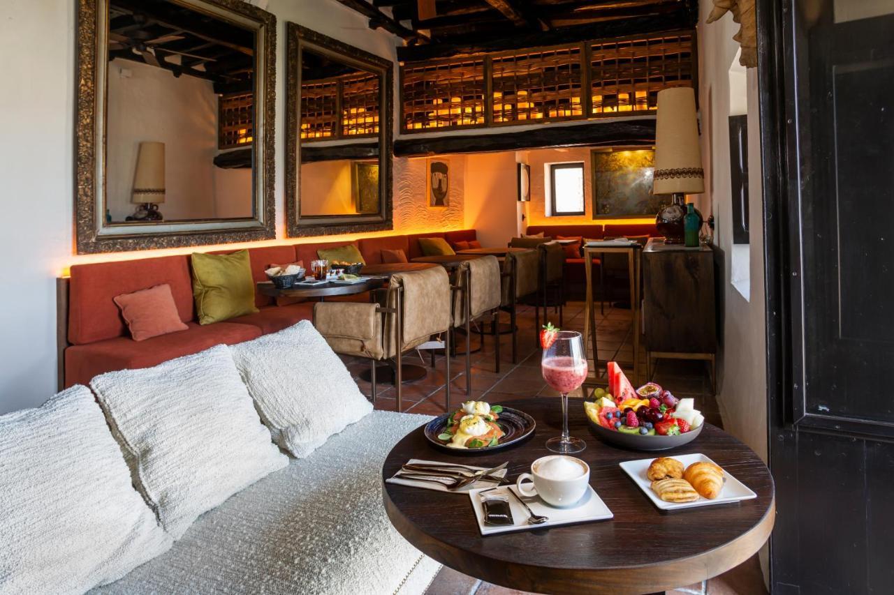 Hotel La Torre Del Canonigo - Small Luxury Hotels Ибица Экстерьер фото