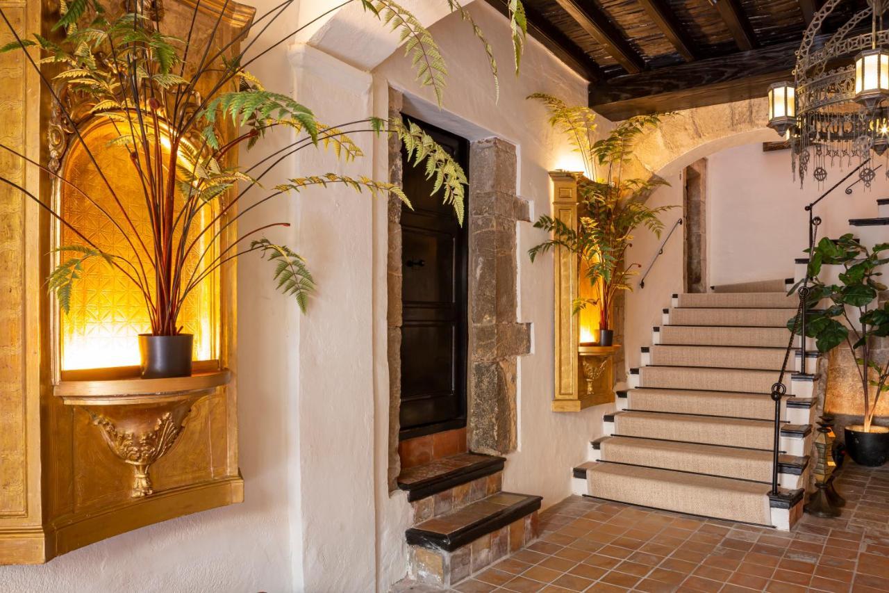 Hotel La Torre Del Canonigo - Small Luxury Hotels Ибица Экстерьер фото