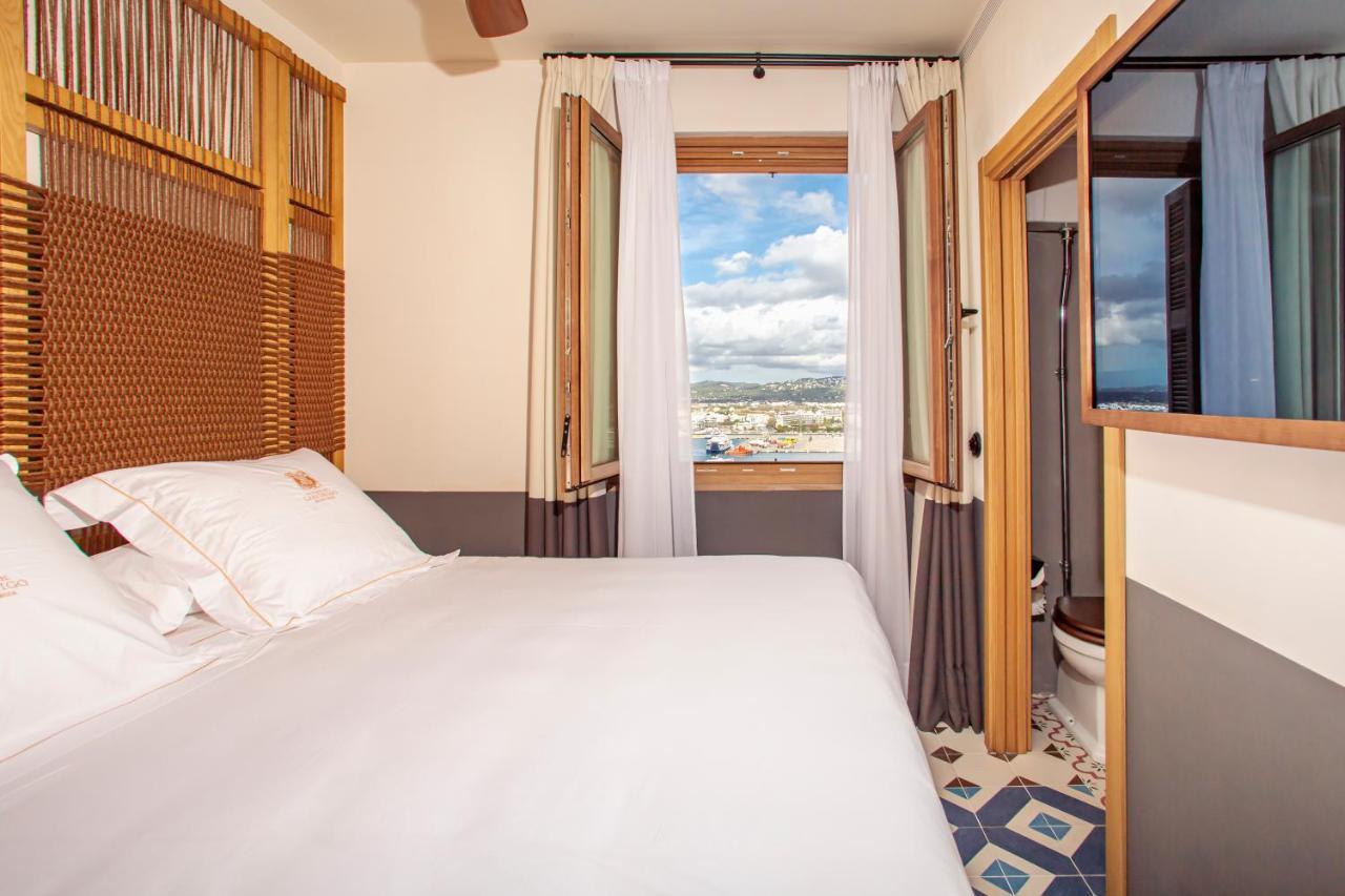 Hotel La Torre Del Canonigo - Small Luxury Hotels Ибица Экстерьер фото