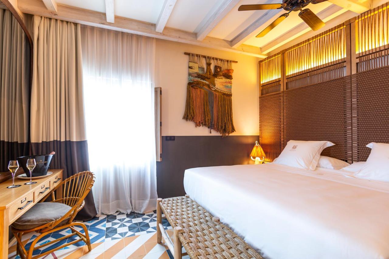 Hotel La Torre Del Canonigo - Small Luxury Hotels Ибица Экстерьер фото