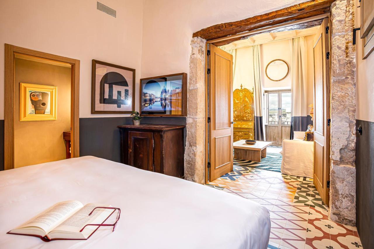 Hotel La Torre Del Canonigo - Small Luxury Hotels Ибица Экстерьер фото