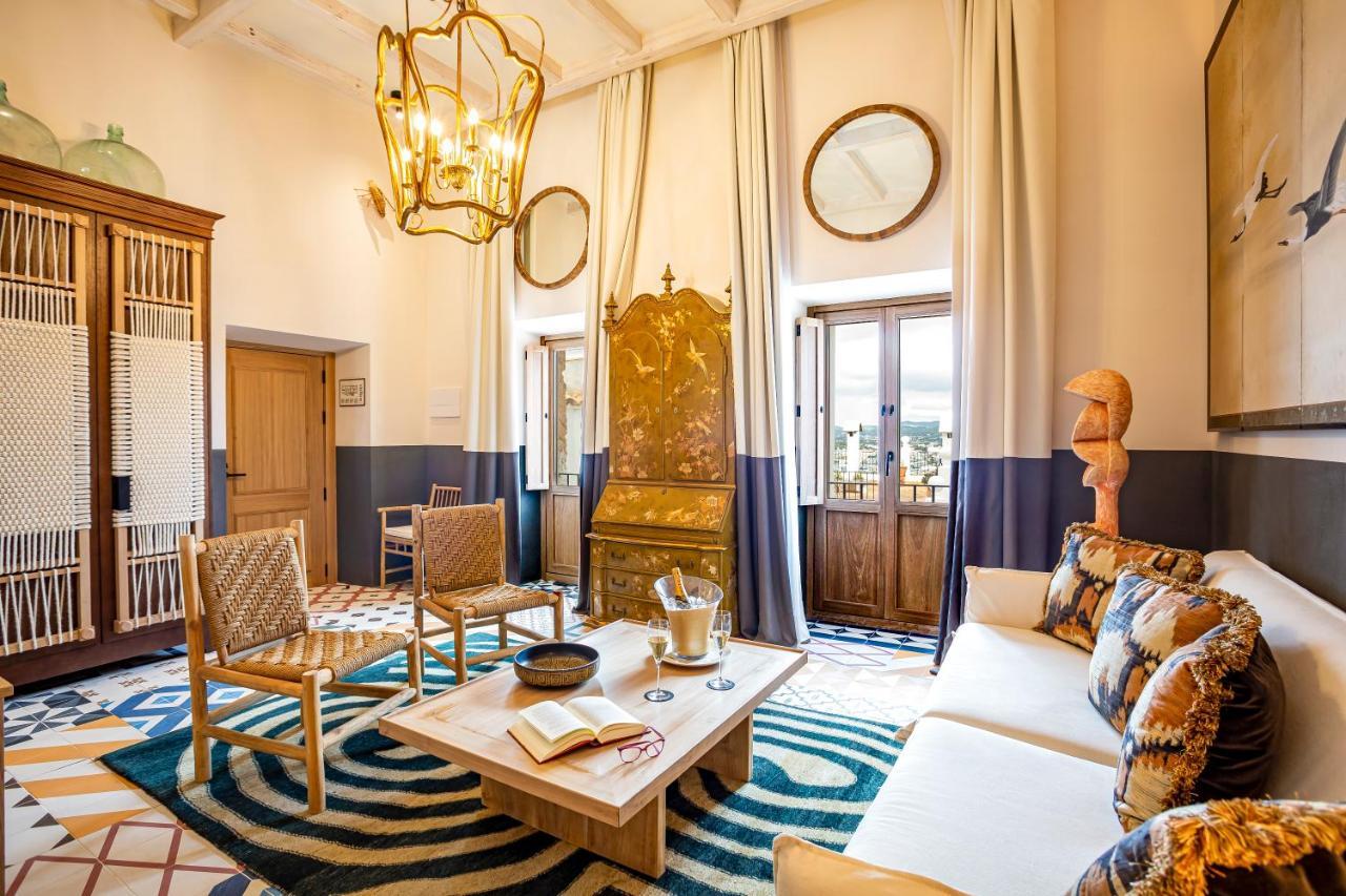 Hotel La Torre Del Canonigo - Small Luxury Hotels Ибица Экстерьер фото