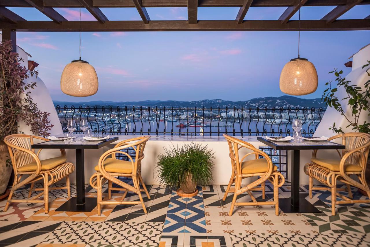 Hotel La Torre Del Canonigo - Small Luxury Hotels Ибица Экстерьер фото