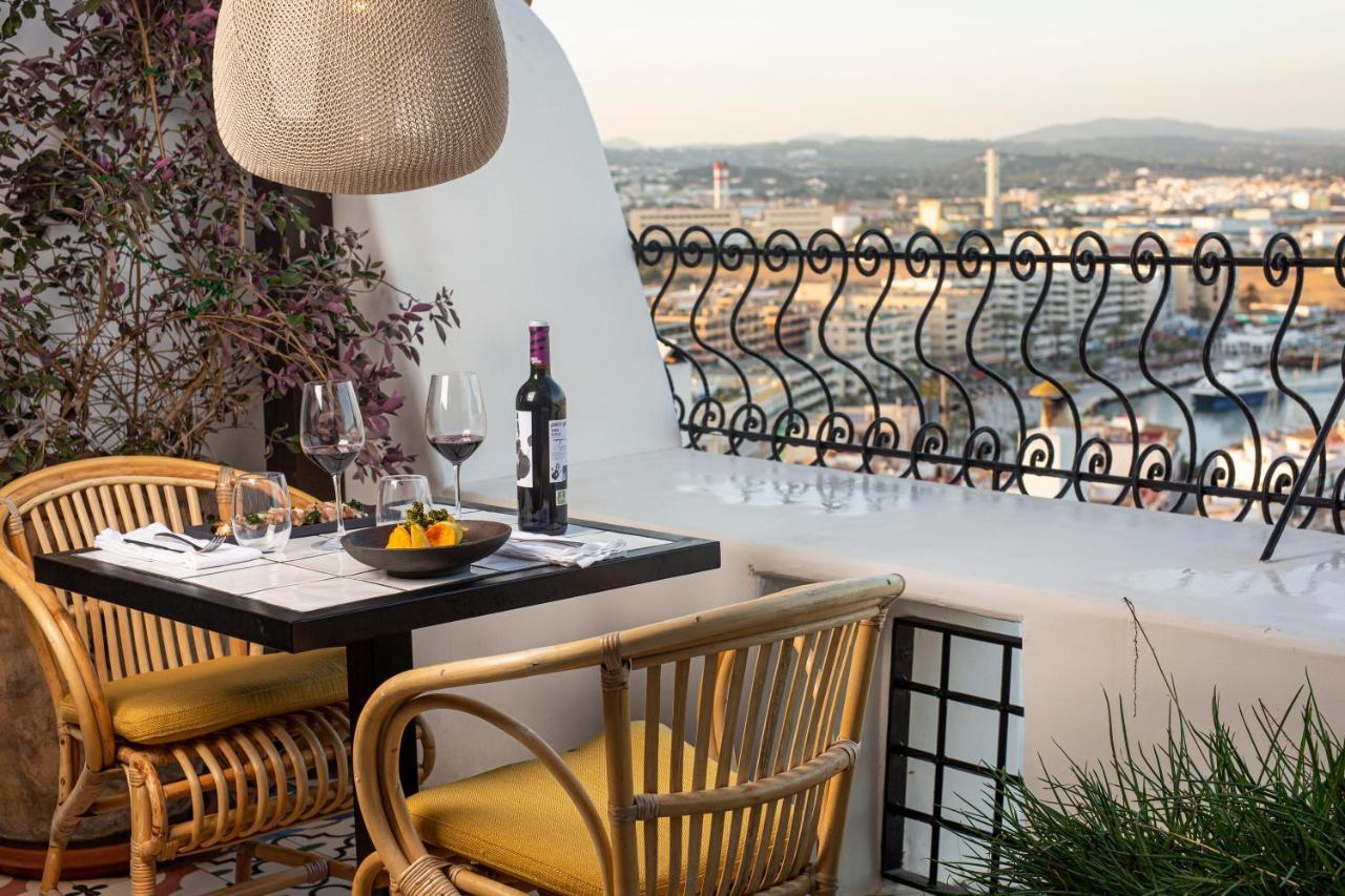 Hotel La Torre Del Canonigo - Small Luxury Hotels Ибица Экстерьер фото