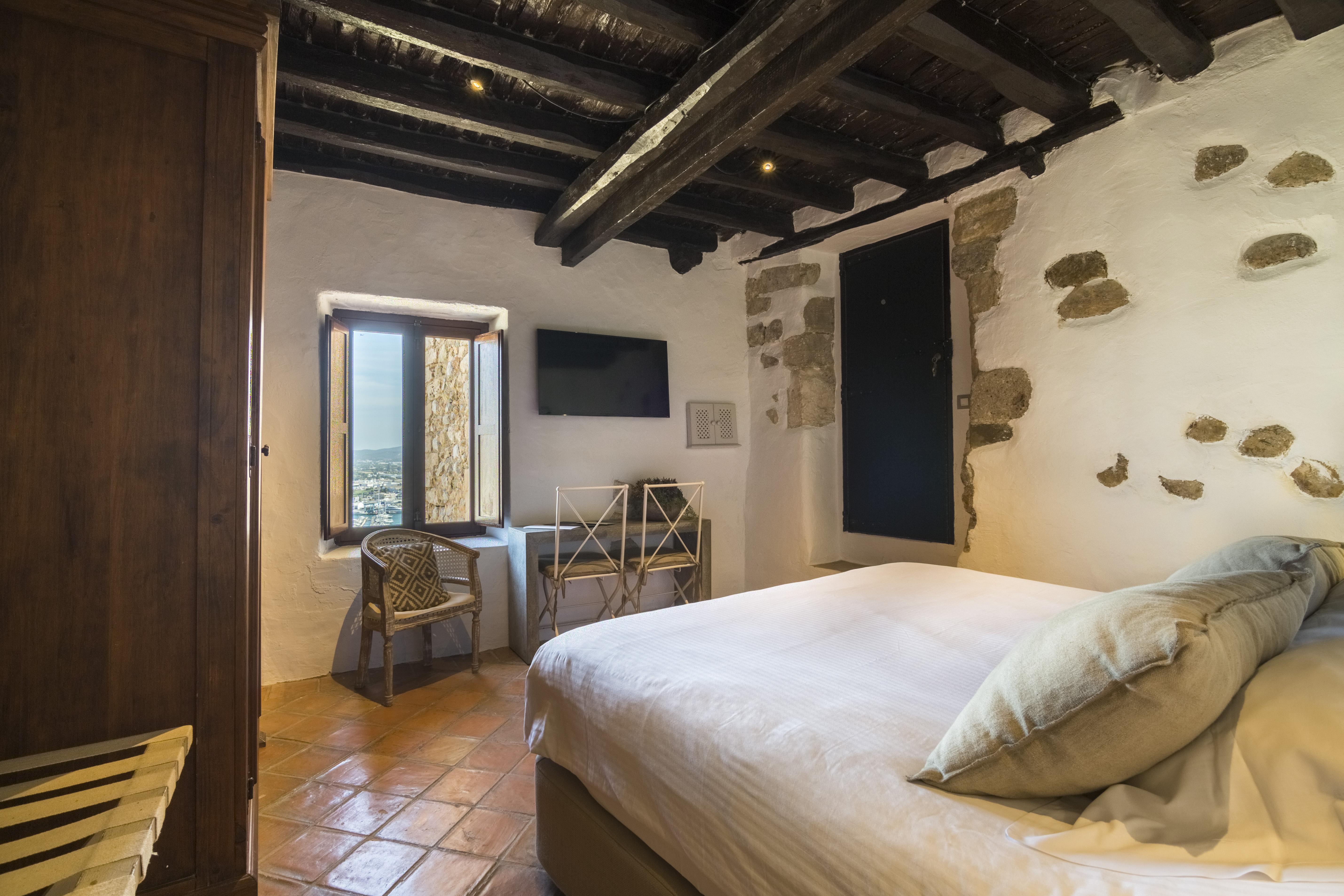 Hotel La Torre Del Canonigo - Small Luxury Hotels Ибица Экстерьер фото