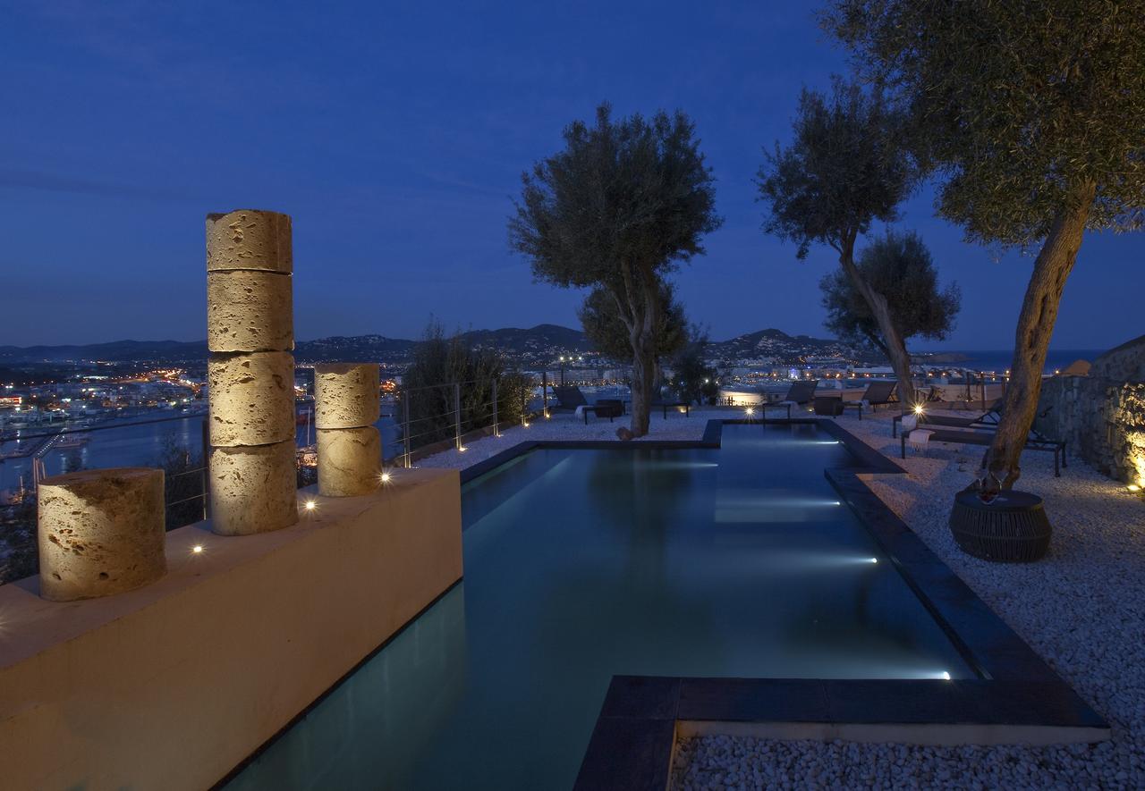 Hotel La Torre Del Canonigo - Small Luxury Hotels Ибица Экстерьер фото